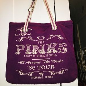 🎈1HOUR SALE 😍🎈Vintage VS PINK Shoulder Bag♥️